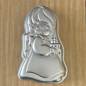 Vintage Precious Moments Wilton Cake Pan Birthday Design